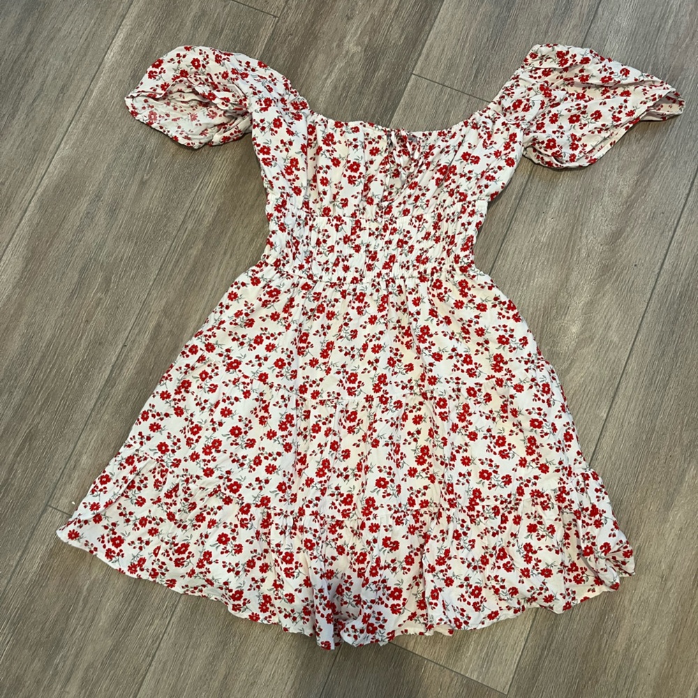 Hollister Floral Puff Sleeve Dress